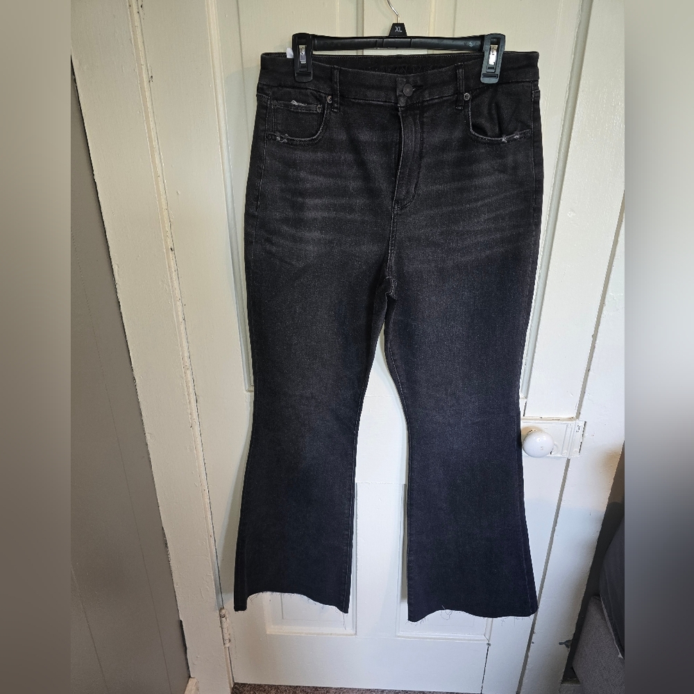 American Eagle Black Flared Jeans Size 14, Never Worn, BNWOT